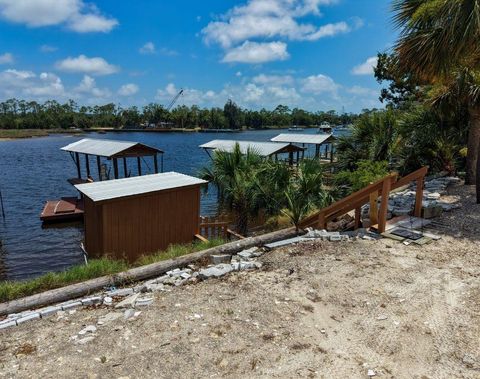 Tiny photo for 606 SE Riverside Drive, Steinhatchee, FL 32359 (MLS # 401767)