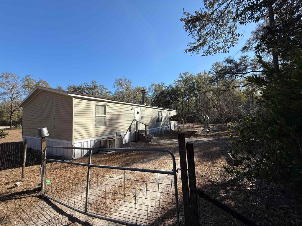 Photo of 121 Roberts Williams Road, Crawfordville, FL 32327 (MLS # 395994)