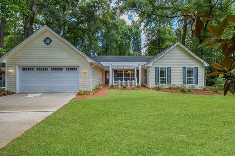 Photo of 237 Sturgeon Drive, Tallahassee, FL 32312 (MLS # 391383)
