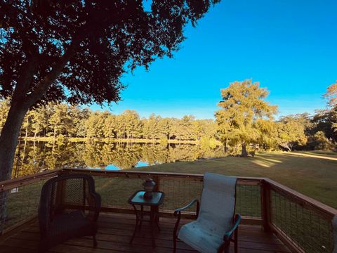 Photo of 7140 BEECH RIDGE Trail, Tallahassee, FL 32312 (MLS # 392048)