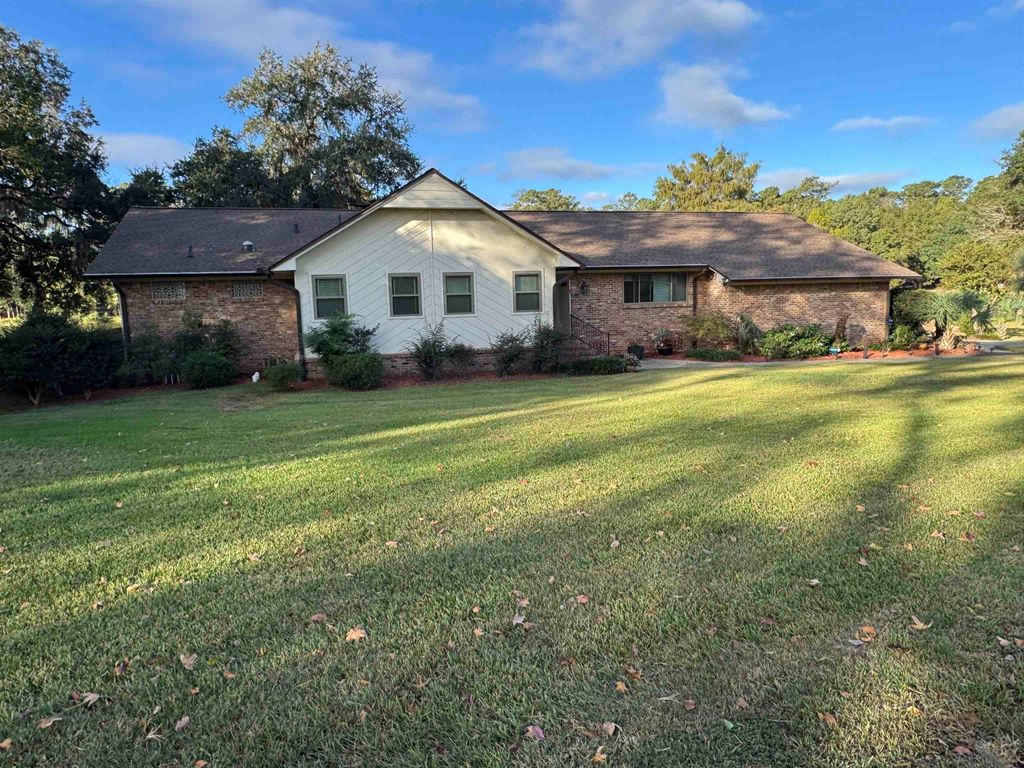 Photo of 7140 BEECH RIDGE Trail, Tallahassee, FL 32312 (MLS # 392048)