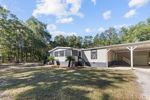 A home in Crawfordville