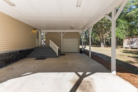 A home in Crawfordville