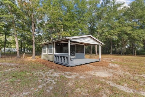 A home in Crawfordville