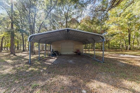 A home in Crawfordville