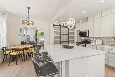Tiny photo for 717 E Tennessee Street, Tallahassee, FL 32308 (MLS # 391896)