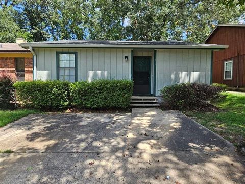 Photo of 1837 Meriadoc Drive, Tallahassee, FL 32303 (MLS # 392670)
