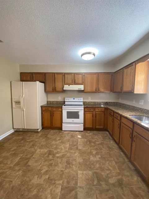 Tiny photo for 1314 BLAKEMORE Court, Tallahassee, FL 32317 (MLS # 396957)