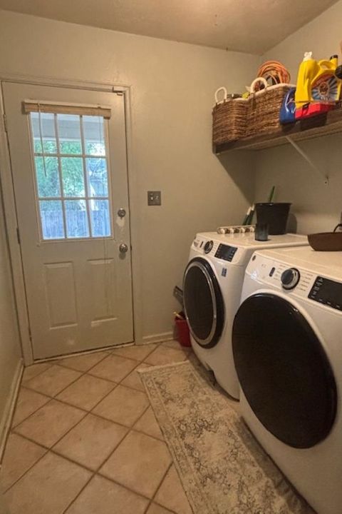 Tiny photo for 1989 Gina Drive, Tallahassee, FL 32303 (MLS # 402719)