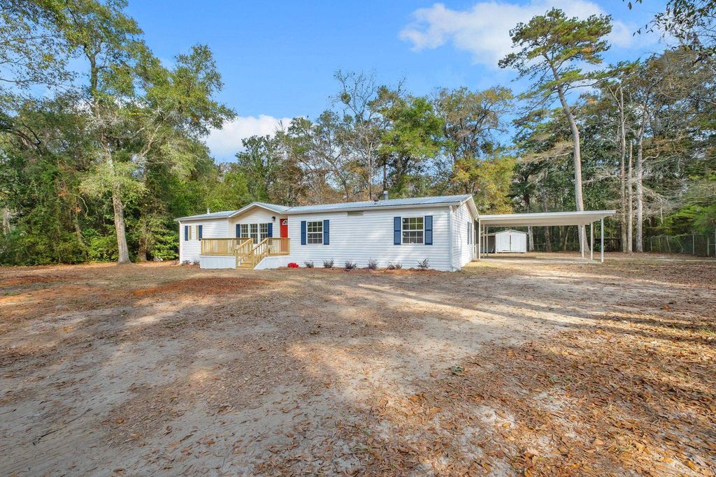 Photo of 3359 Whipporwill Drive, Tallahassee, FL 32310 (MLS # 393622)