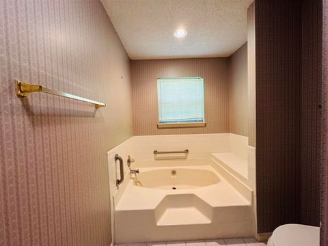 Tiny photo for 3708 LONGCHAMP CIR Circle, Tallahassee, FL 32309 (MLS # 393008)