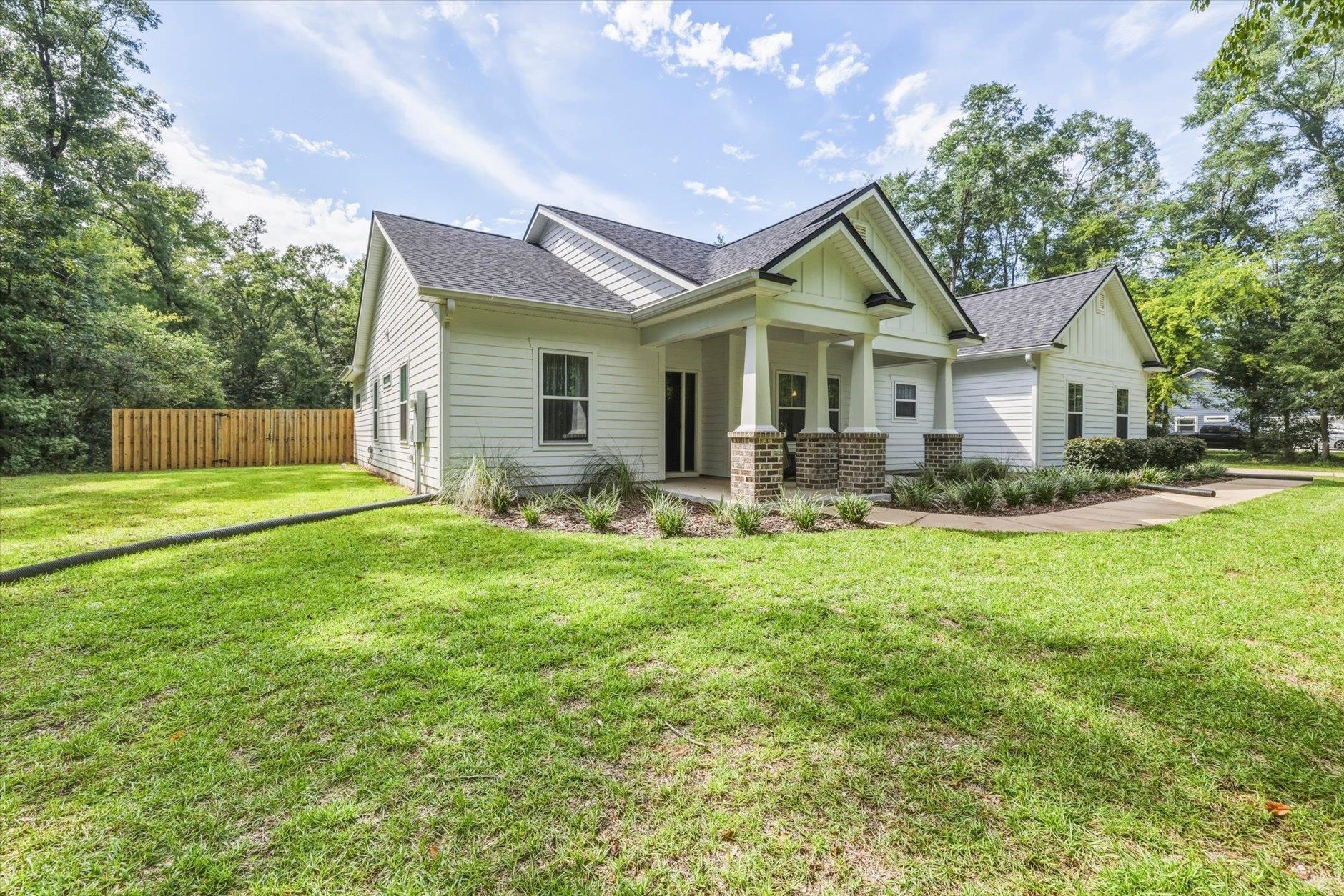 10 Apalachee