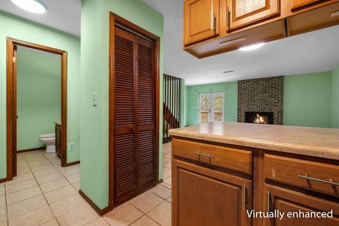 Tiny photo for 1208 Cross Creek Way #2, Tallahassee, FL 32301 (MLS # 401539)