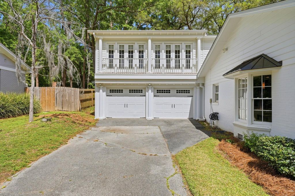 Photo of 1110 LOTHIAN Drive, Tallahassee, FL 32312 (MLS # 398690)