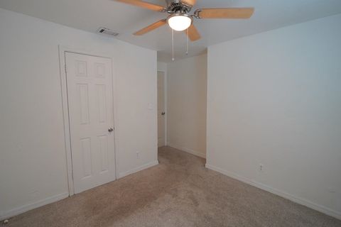 Tiny photo for 702 Nassau Street, Tallahassee, FL 32310 (MLS # 398752)