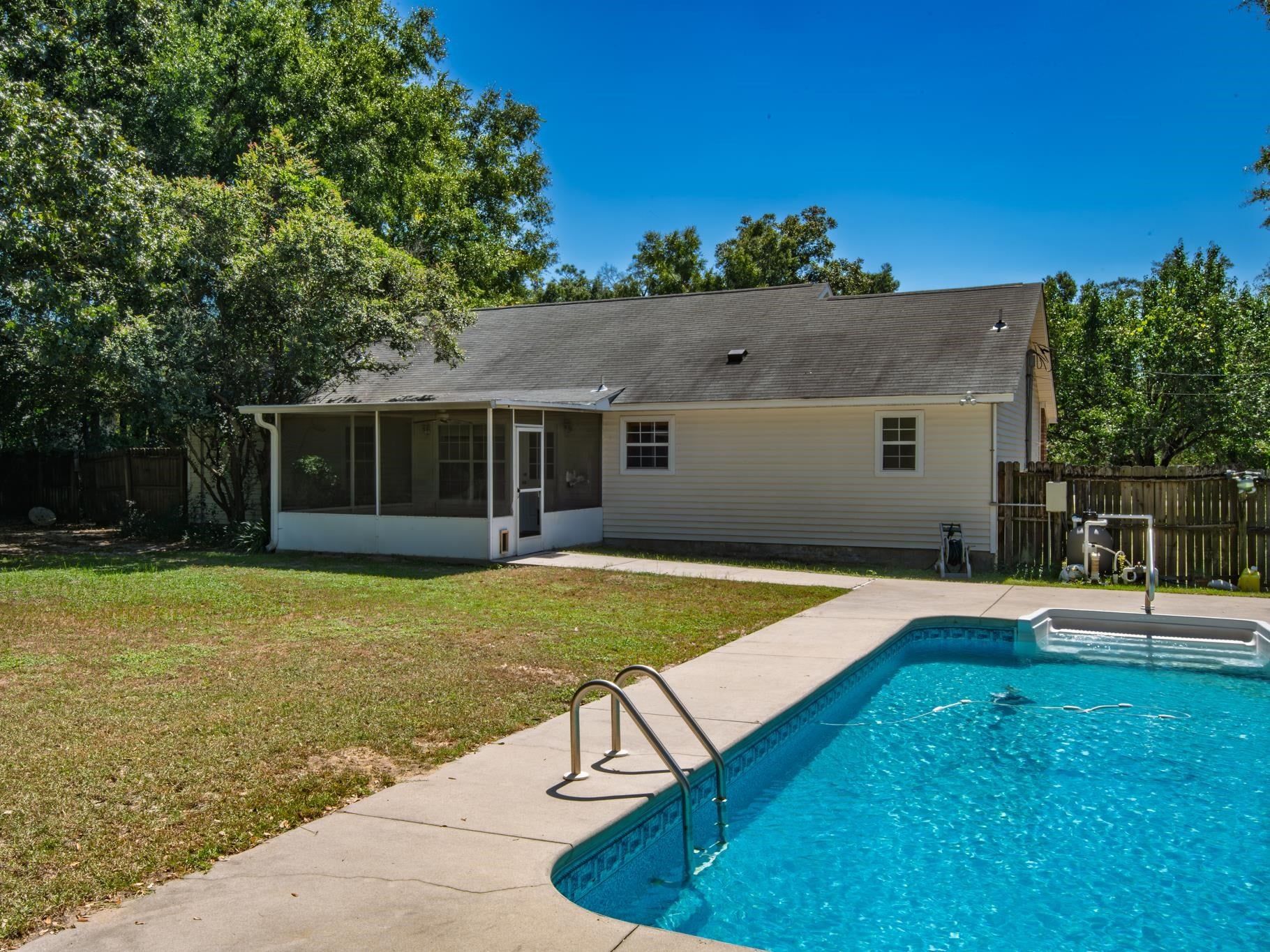 34 Ring Tailed Eagle Drive