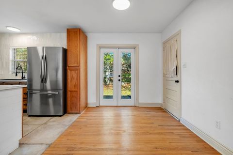 Tiny photo for 432 MARGARET Court, Tallahassee, FL 32301 (MLS # 394751)