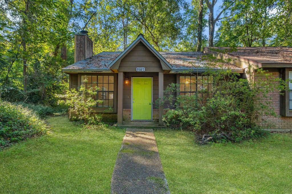 Photo of 1187 Brafforton Way, Tallahassee, FL 32311 (MLS # 391121)