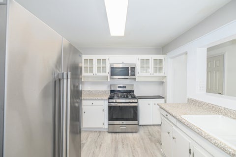 Tiny photo for 204 NE 3RD Street, Havana, FL 32333 (MLS # 401536)