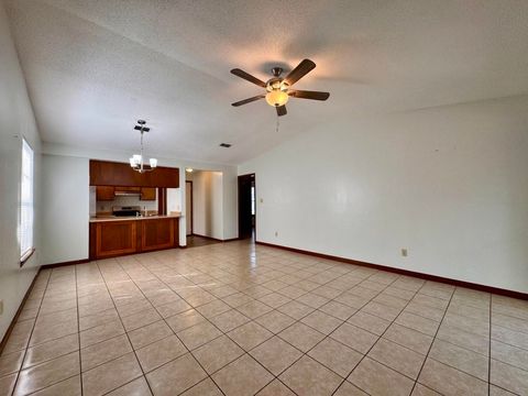 Tiny photo for 1837 Meriadoc Road, Tallahassee, FL 32303 (MLS # 392992)