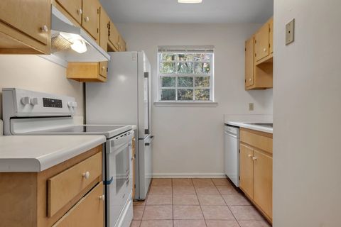 Tiny photo for 4027 Catawba Street #B, Tallahassee, FL 32303 (MLS # 393563)