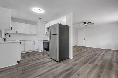 Tiny photo for 315 Meadowbrook Lane, Tallahassee, FL 32304 (MLS # 391833)