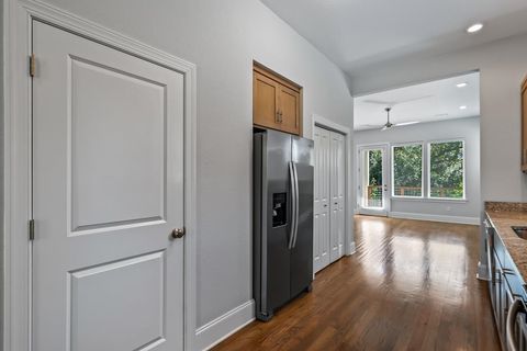 Tiny photo for 1661 Metropolitan Boulevard, Tallahassee, FL 32308 (MLS # 399442)