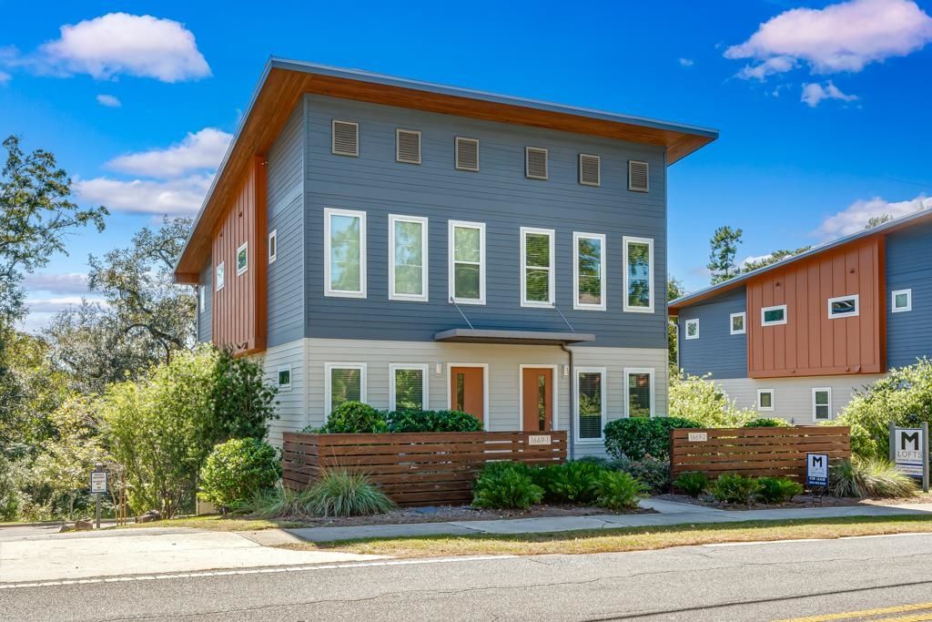Photo of 1661 Metropolitan Boulevard, Tallahassee, FL 32308 (MLS # 399442)