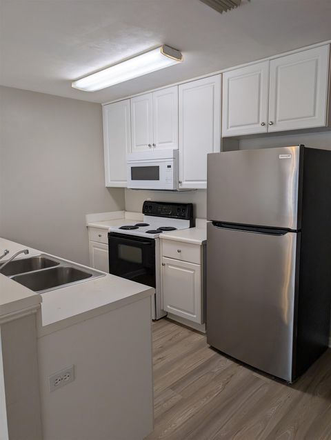 Tiny photo for 4246 Augustus Oaks Court, Tallahassee, FL 32303 (MLS # 390994)