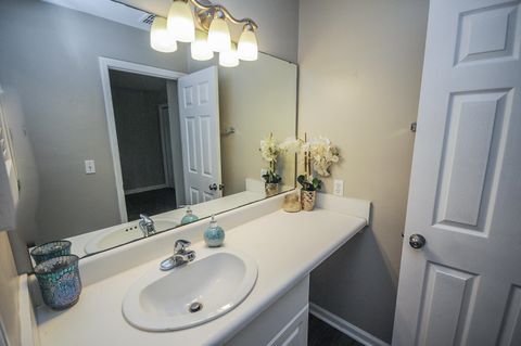 Tiny photo for 4246 Augustus Oaks Court, Tallahassee, FL 32303 (MLS # 390994)