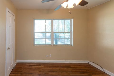 Tiny photo for 215 EDWARDS Street, Tallahassee, FL 32304 (MLS # 394239)