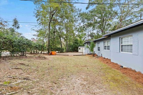 Tiny photo for 215 EDWARDS Street, Tallahassee, FL 32304 (MLS # 394239)