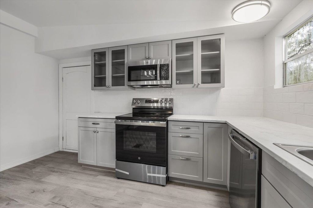 Photo of 4308 HOLDER Ln, Tallahassee, FL 32310 (MLS # 392465)