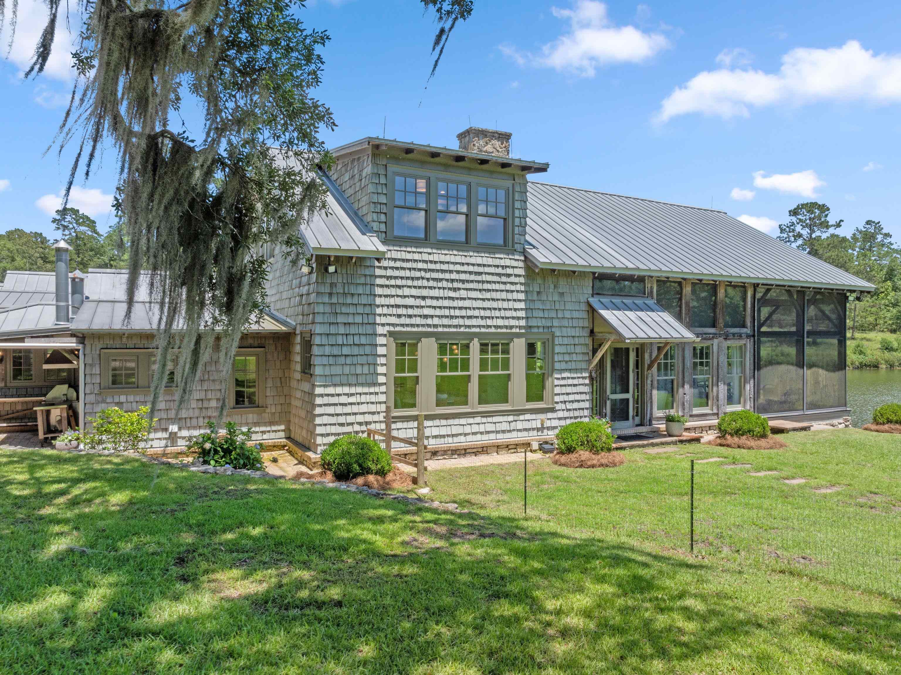 10800 Mccracken Road