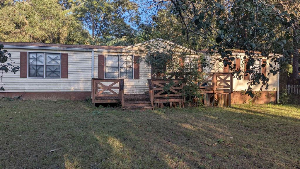 Photo of 2083 Burnt Pine Lane, Tallahassee, FL 32317 (MLS # 392295)