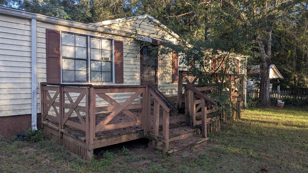 Photo of 2083 Burnt Pine Lane, Tallahassee, FL 32317 (MLS # 392295)