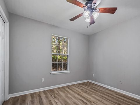 Tiny photo for 5 Birch Court, Crawfordville, FL 32327 (MLS # 394418)