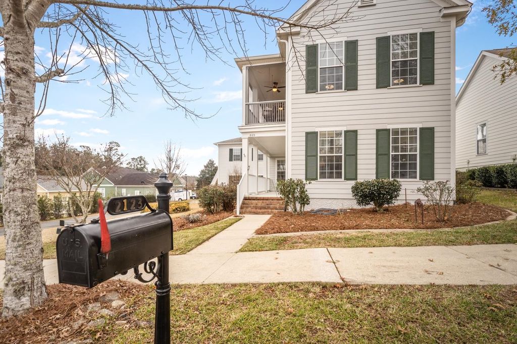 Photo of 2123 Fernleigh Drive, Tallahassee, FL 32311 (MLS # 395371)