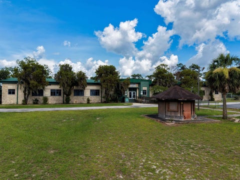 Tiny photo for 508 N Aquanaldo Avenue, Perry, FL 32347 (MLS # 401864)
