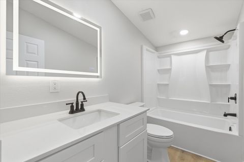 Tiny photo for 207 Fleetwood Street, Tallahassee, FL 32305 (MLS # 398091)