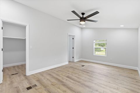 Tiny photo for 207 Fleetwood Street, Tallahassee, FL 32305 (MLS # 398091)