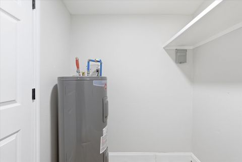 Tiny photo for 207 Fleetwood Street, Tallahassee, FL 32305 (MLS # 398091)