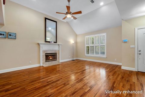 Tiny photo for 2031 WINDSOR OAKS Court, Tallahassee, FL 32308 (MLS # 396917)