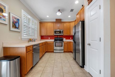 Tiny photo for 2031 WINDSOR OAKS Court, Tallahassee, FL 32308 (MLS # 396917)