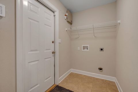 Tiny photo for 2031 WINDSOR OAKS Court, Tallahassee, FL 32308 (MLS # 396917)