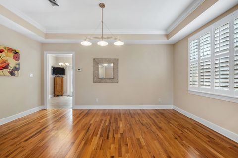 Tiny photo for 2031 WINDSOR OAKS Court, Tallahassee, FL 32308 (MLS # 396917)