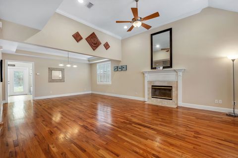 Tiny photo for 2031 WINDSOR OAKS Court, Tallahassee, FL 32308 (MLS # 396917)