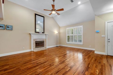 Tiny photo for 2031 WINDSOR OAKS Court, Tallahassee, FL 32308 (MLS # 396917)