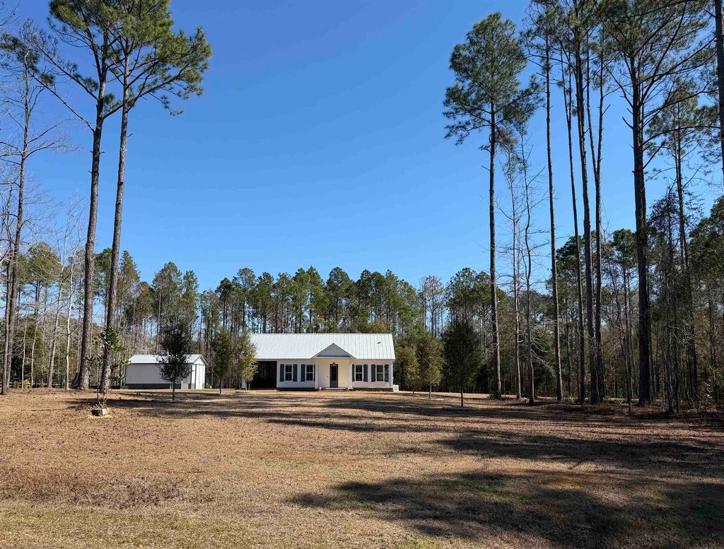 Photo of 4216 W Washington Highway, Monticello, FL 32344 (MLS # 396030)