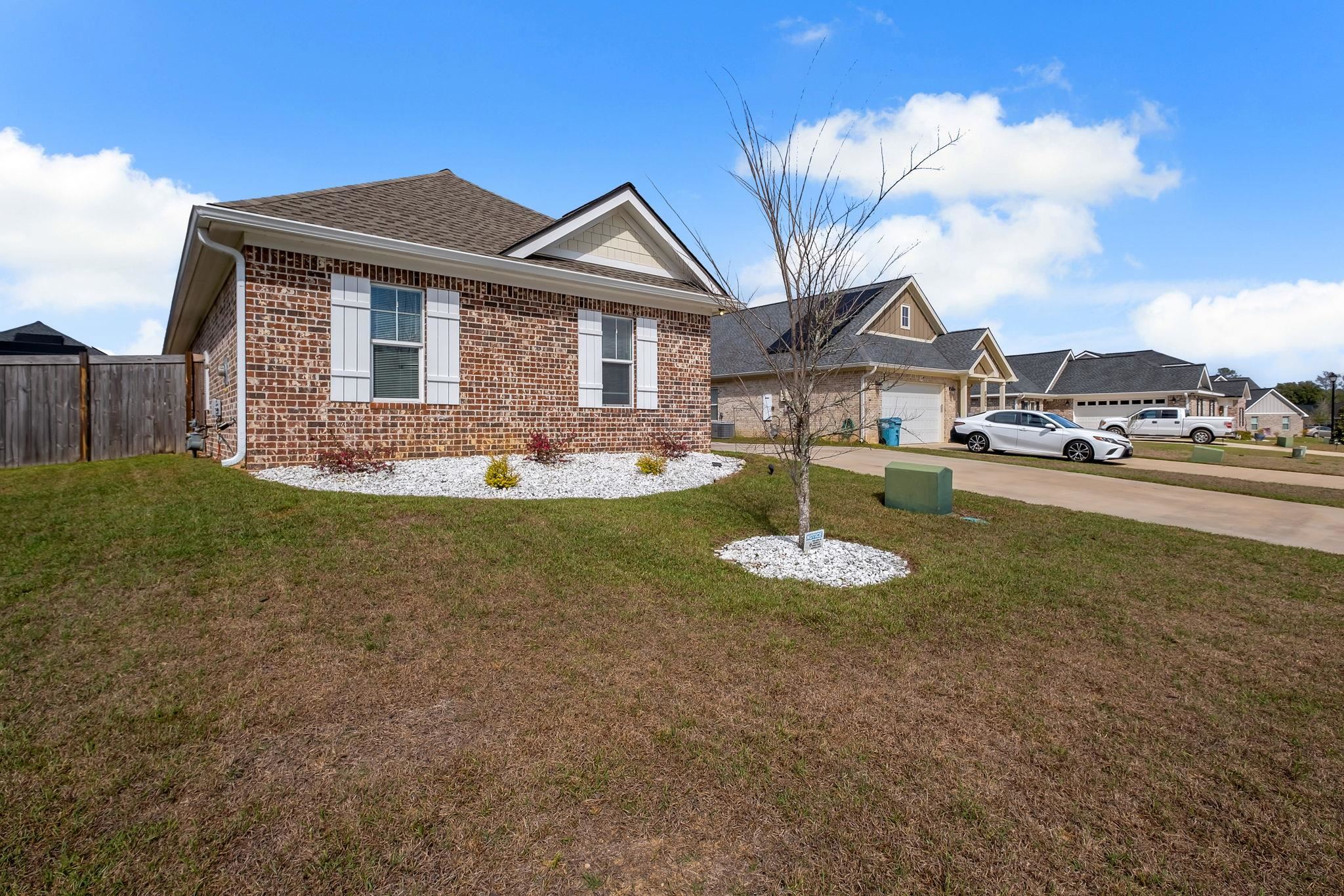 4452 Summerfield Drive